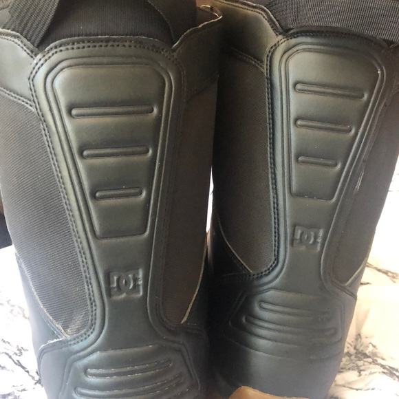 SOLD: DC Scout 2010 BOA snowboarding boots - Picture 5 of 8